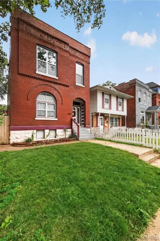 3237 California Avenue, Saint Louis, MO 63118 - #2