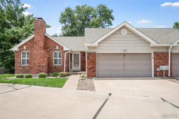 5116 Kennerly Place Drive, St Louis, MO 63128