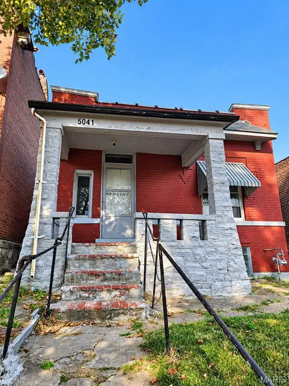 5041 Terry Avenue, St Louis, MO 63115