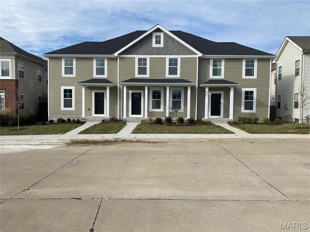 7121 Trainor Place #Middle, Saint Louis, MO 63116 - #1