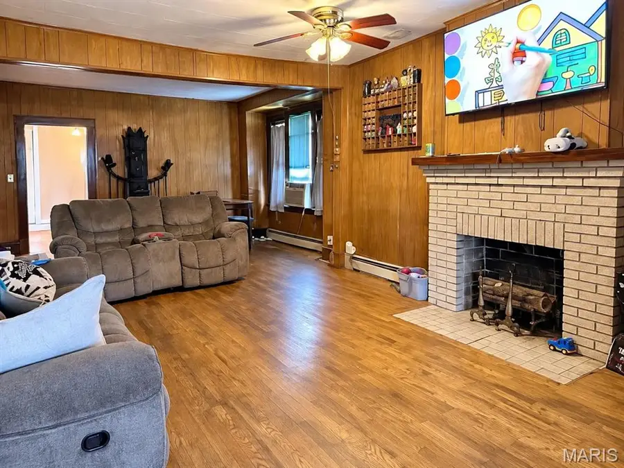 500 W Sloan, Harrisburg, IL 62946 - #2