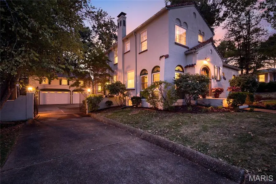 260 Blackmer Place, Webster Groves, MO 63119 - #2