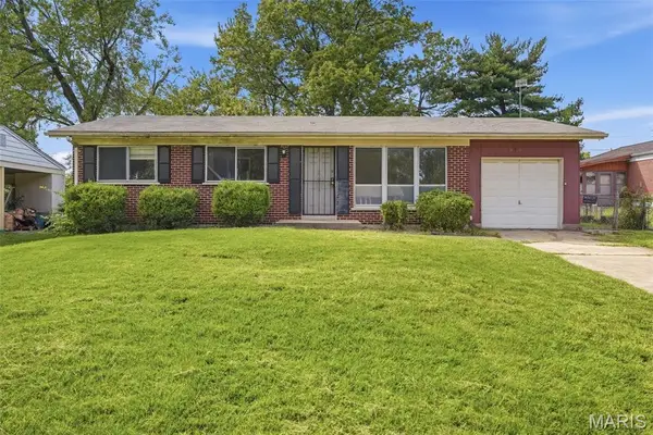1506 Varnum Drive, St Louis, MO 63136