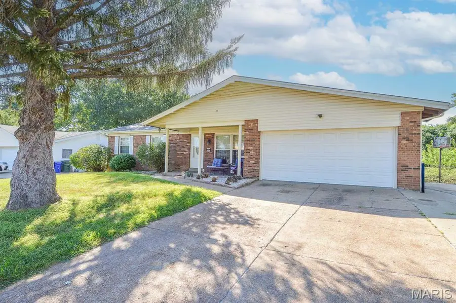4044 Avery Lane, Bridgeton, MO 63044 - #2