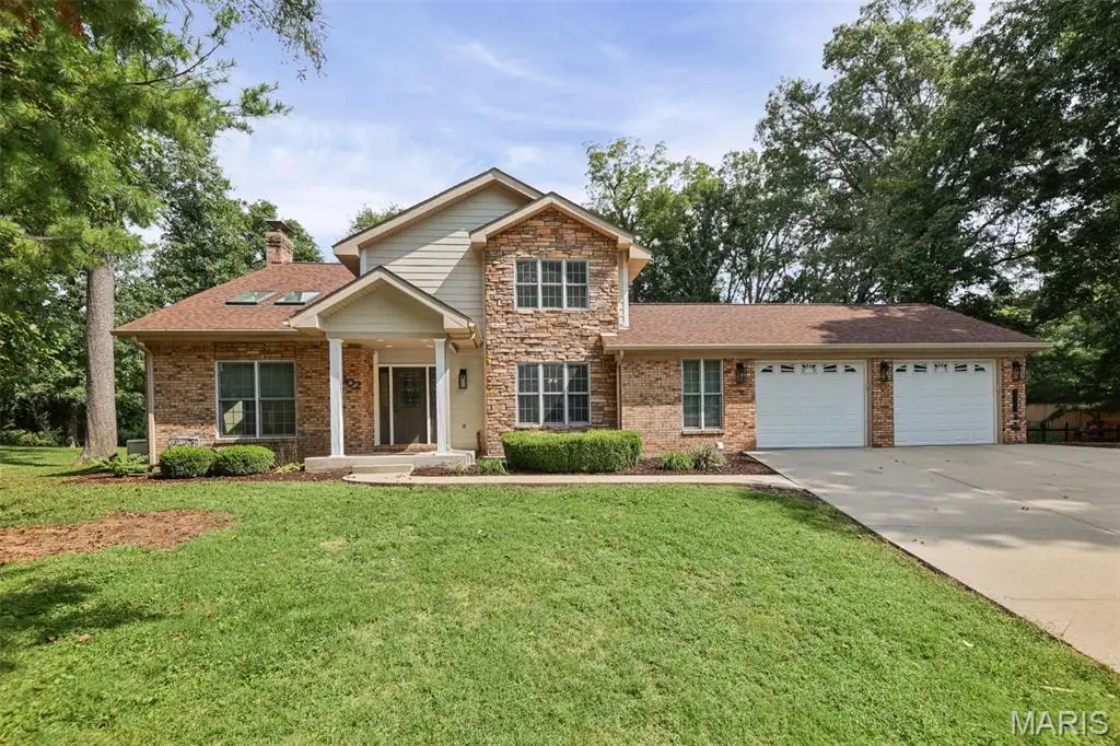 302 John Henry Street, Belleville, IL 62220 - #1