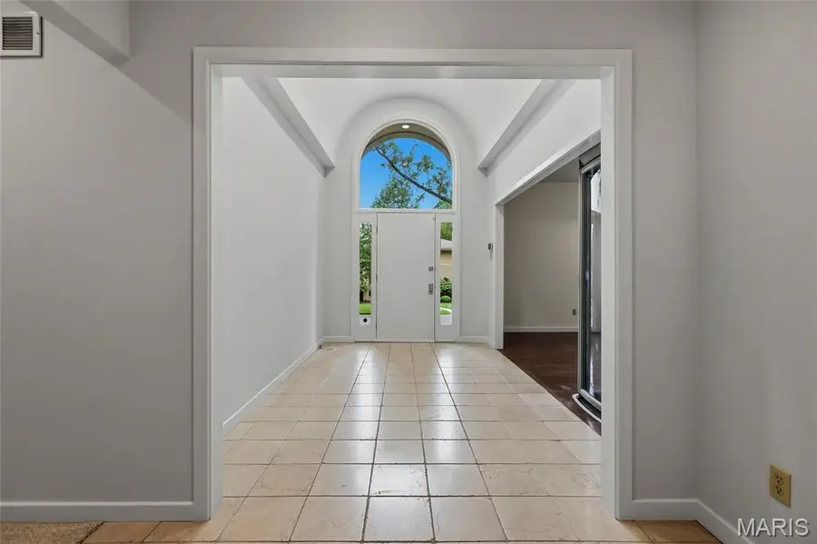 8333 Kingsbury Boulevard, Clayton, MO 63105 - #3