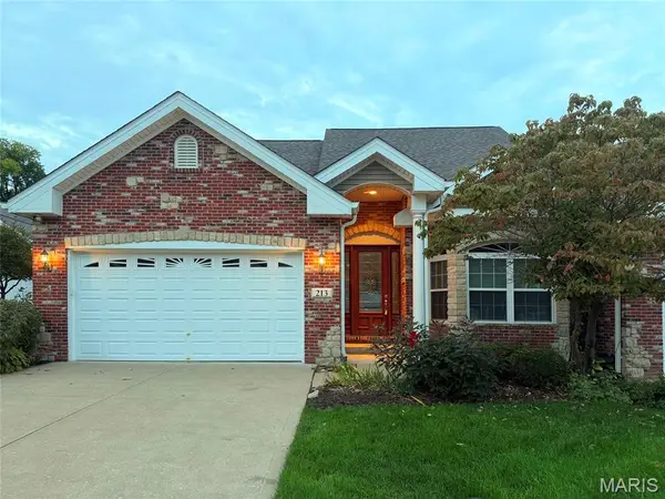 213 Woodland Place Court, St Charles, MO 63303