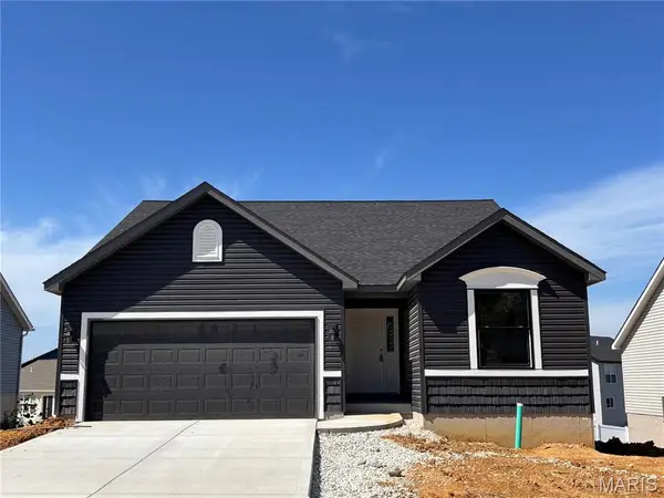 557 Birchwood Drive, Moscow Mills, MO 63362