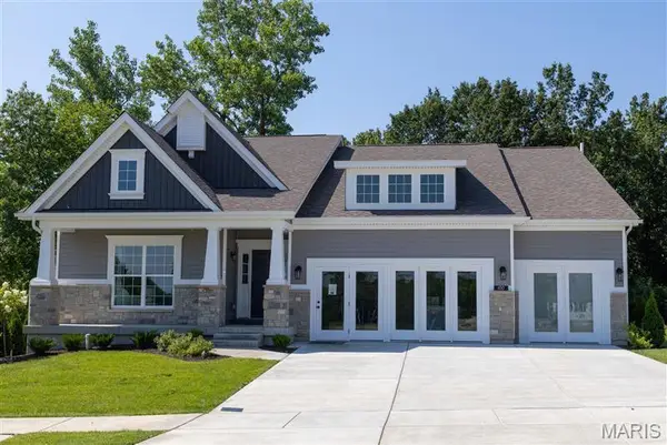 100 Cedarstone Drive, Dardenne Prairie, MO 63368