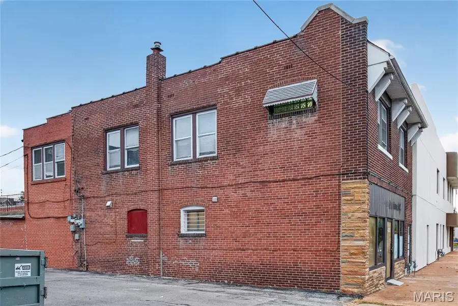 4135 S Grand Boulevard, Saint Louis, MO 63118 - #3