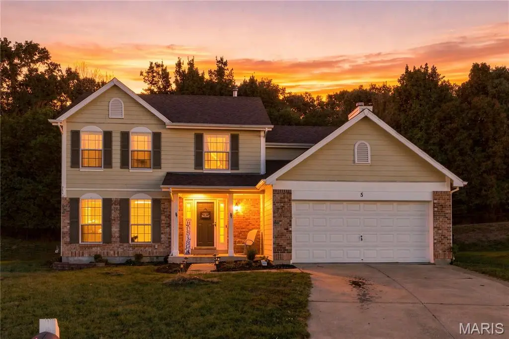 5 Autumn Peak Court, Fenton, MO 63026 - #1