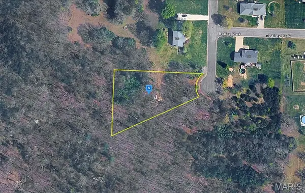 120 Angel Lane, Holts Summit, MO 65043