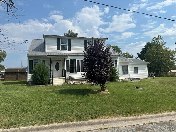 404 S Vine Street, Sparta, IL 62286