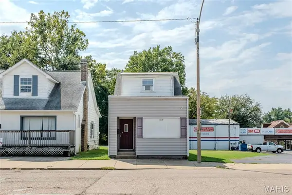 1610 W Main Street, Belleville, IL 62220