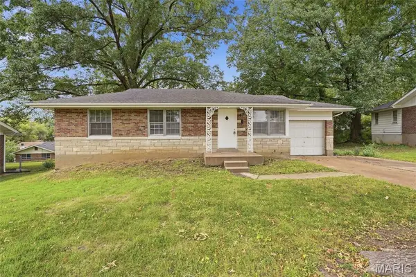 9725 Griffin Drive, St Louis, MO 63137