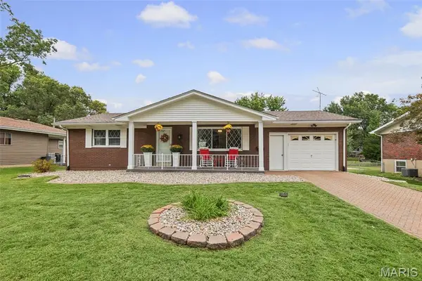 729 Yale Avenue, Edwardsville, IL 62025
