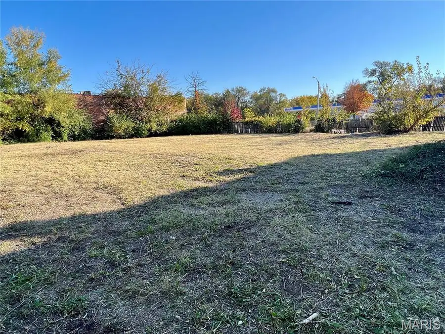 4501 W Dr Martin Luther King Drive, Saint Louis, MO 63113 - #3