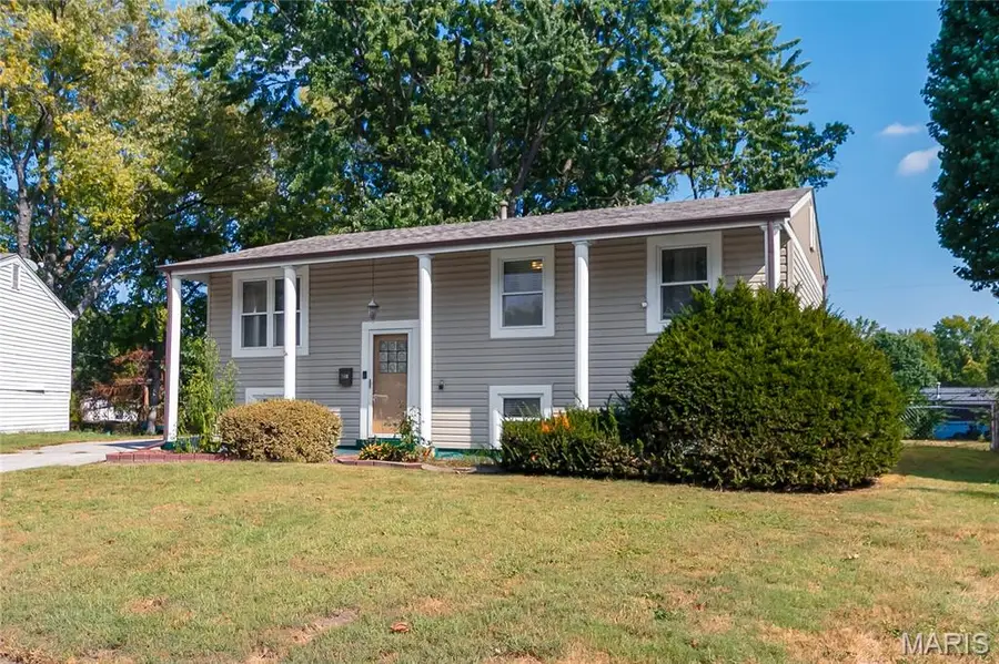 2580 Morningside Drive, Florissant, MO 63031 - #2