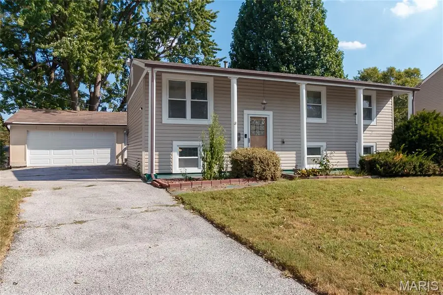 2580 Morningside Drive, Florissant, MO 63031 - #3
