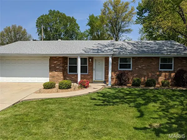 213 Lakeland Boulevard, Swansea, IL 62226