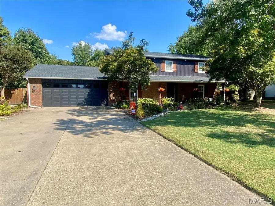 912 Westview Drive, Sikeston, MO 63801 - #2