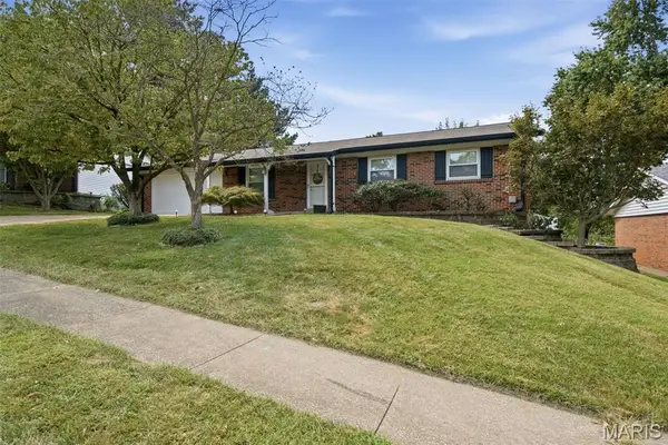 11540 Burgess Avenue, Bridgeton, MO 63044