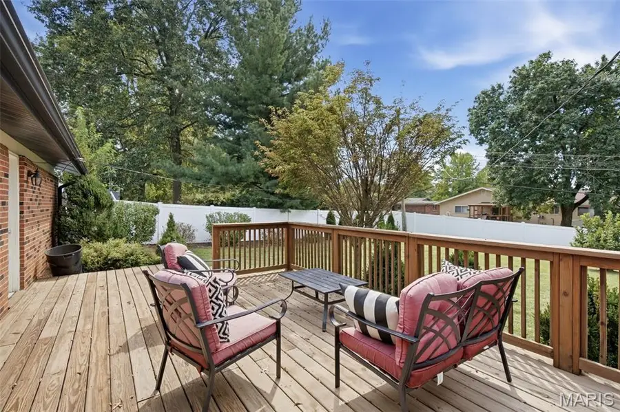 11540 Burgess Avenue, Bridgeton, MO 63044 - #3