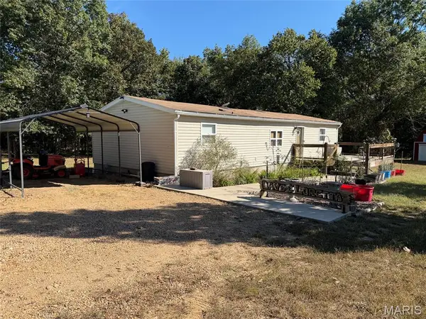 512 Wayne 336, Piedmont, MO 63957