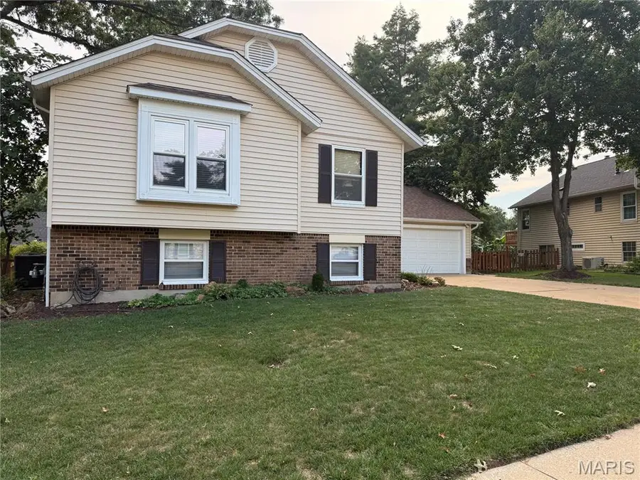 746 Galway Drive, Ballwin, MO 63021 - #2