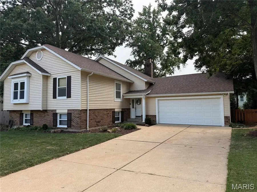 746 Galway Drive, Ballwin, MO 63021 - #3