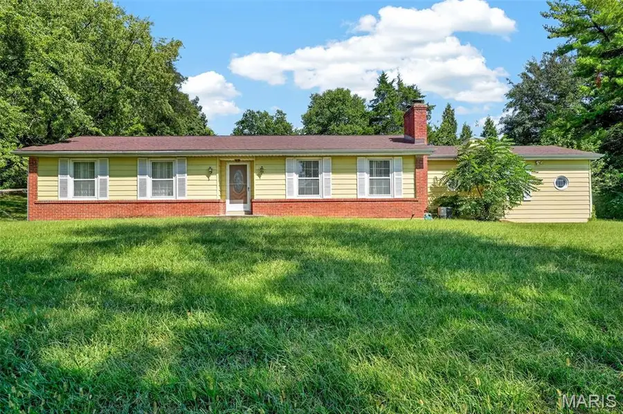 2458 Barrett Station Road, Ballwin, MO 63021 - #2