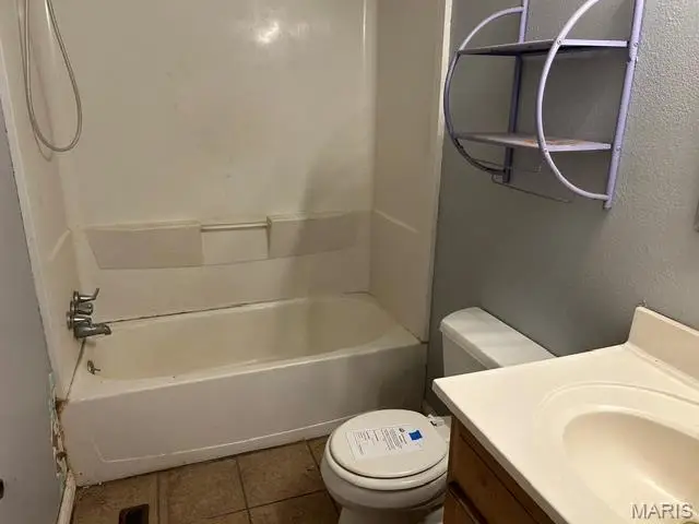 105 Druetta Avenue, Scott City, MO 63780 - #2