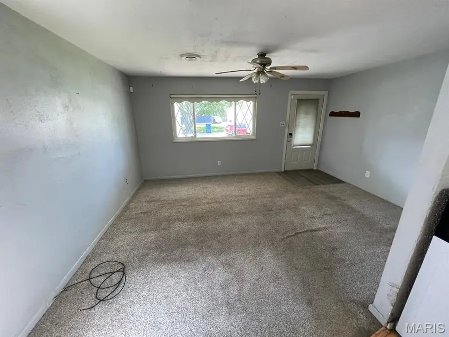 15 Briarcliff Drive, Granite City, IL 62040 - #3