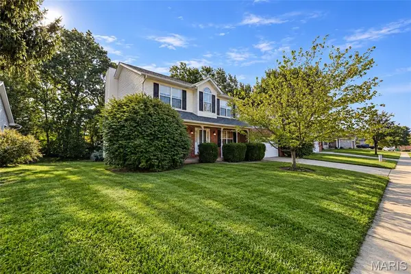 1106 Illini Drive, O'Fallon, IL 62269