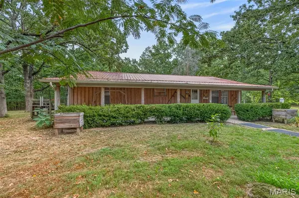 1109 Highway Aa, Farmington, MO 63640