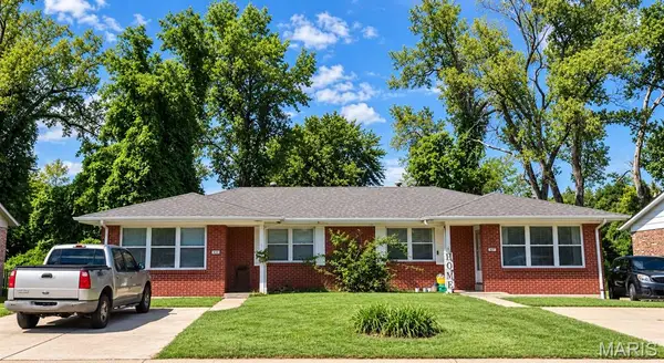 833-885 Cole Boulevard, St Charles, MO 63301