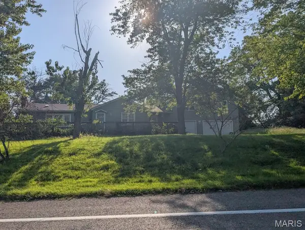 12816 Bellefontaine Road, St Louis, MO 63138