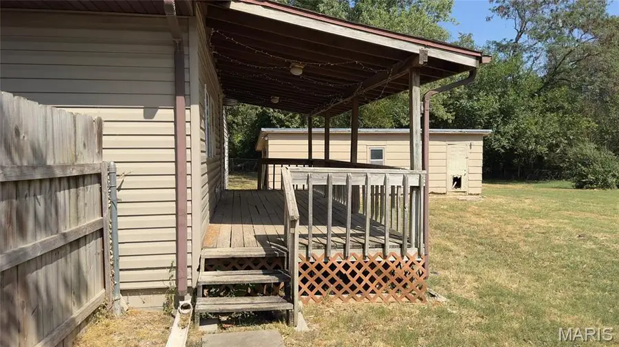 906 N Homewood Avenue, Springfield, MO 65803 - #2