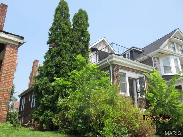 4569 Lewis Place, Saint Louis, MO 63113 - #3
