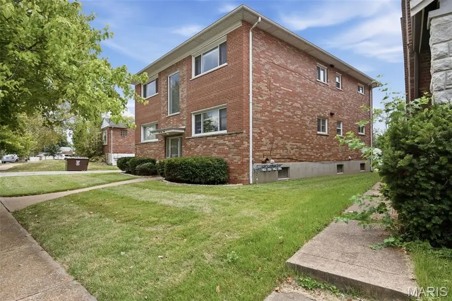 4960 Oleatha Avenue, Saint Louis, MO 63139 - #2