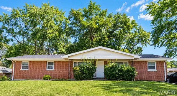 908-910 Cole Boulevard, St Charles, MO 63301