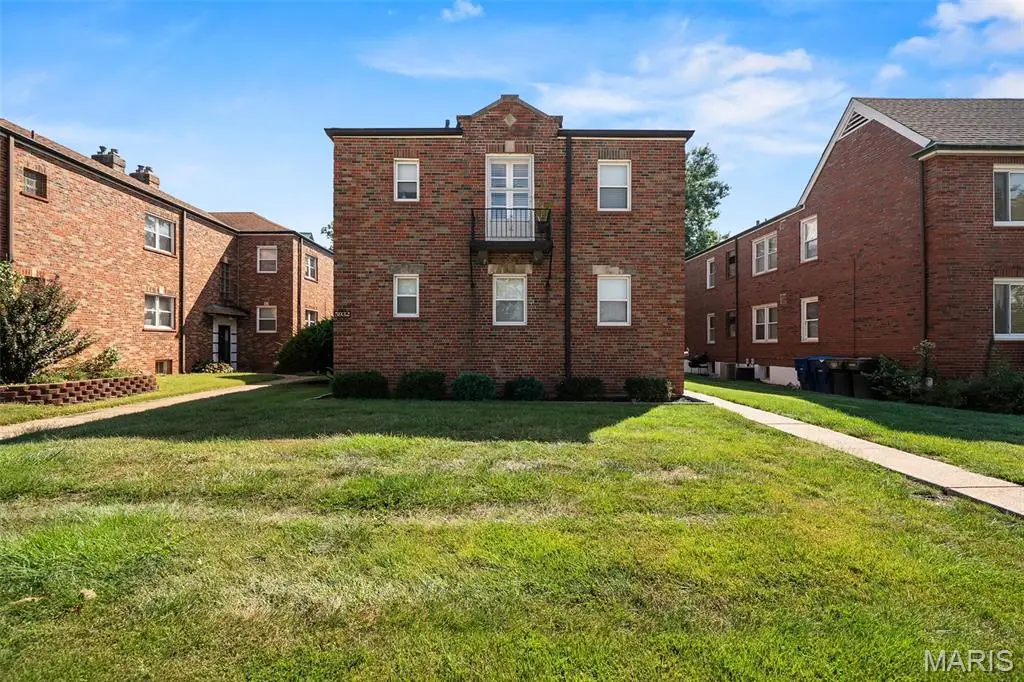 5932 Loughborough Avenue, Saint Louis, MO 63109 - #1