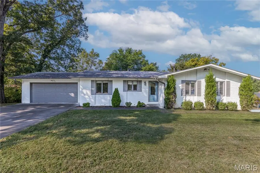 1107 S Shawnee Boulevard, Jackson, MO 63755 - #3
