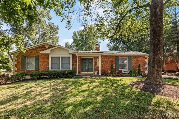566 Windsor Mill Drive, Ballwin, MO 63011