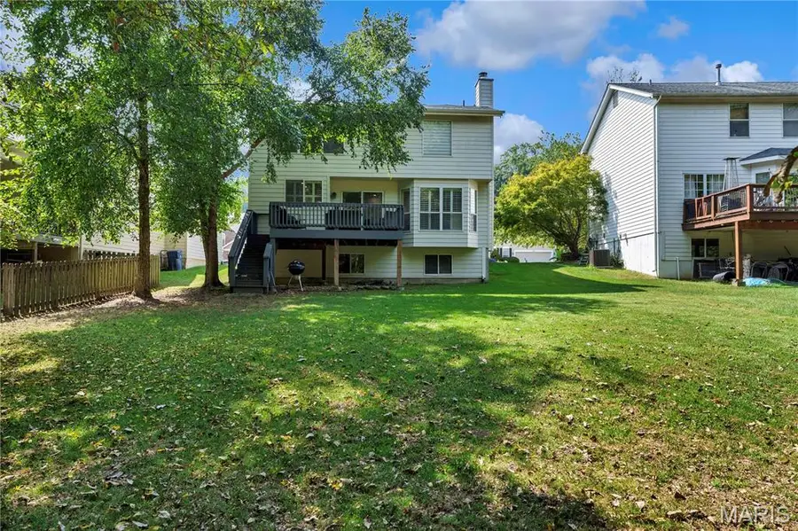 372 Buckhurst Drive, Ballwin, MO 63021 - #2
