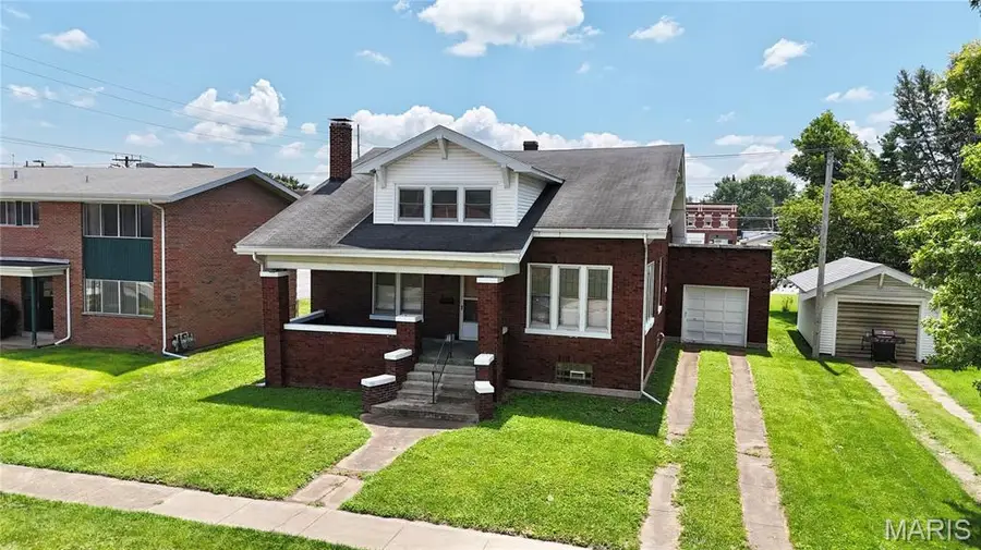308 W Clay Street, Collinsville, IL 62234 - #3