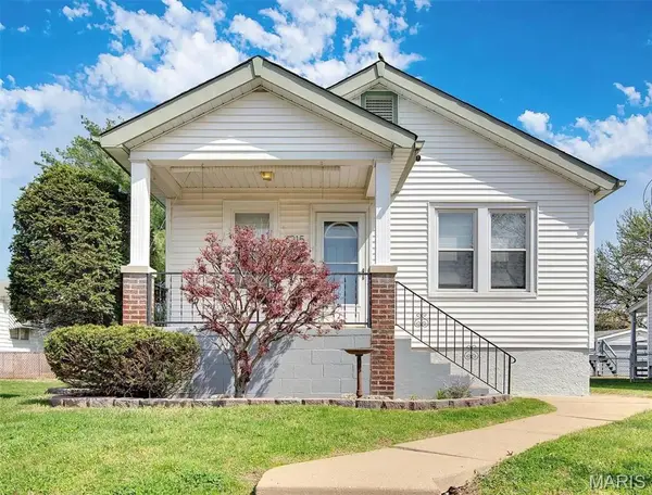 6215 Arthur Avenue, St Louis, MO 63139