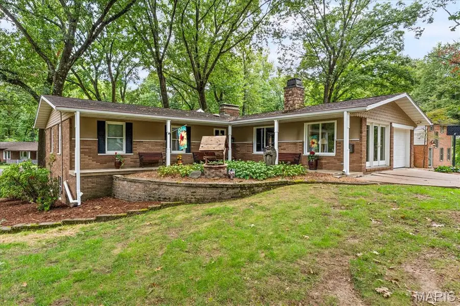 18 Rue Deau Ville Drive, Belleville, IL 62226 - #3