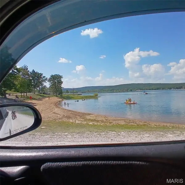 587 W Lakeview Drive, Ironton, MO 63650
