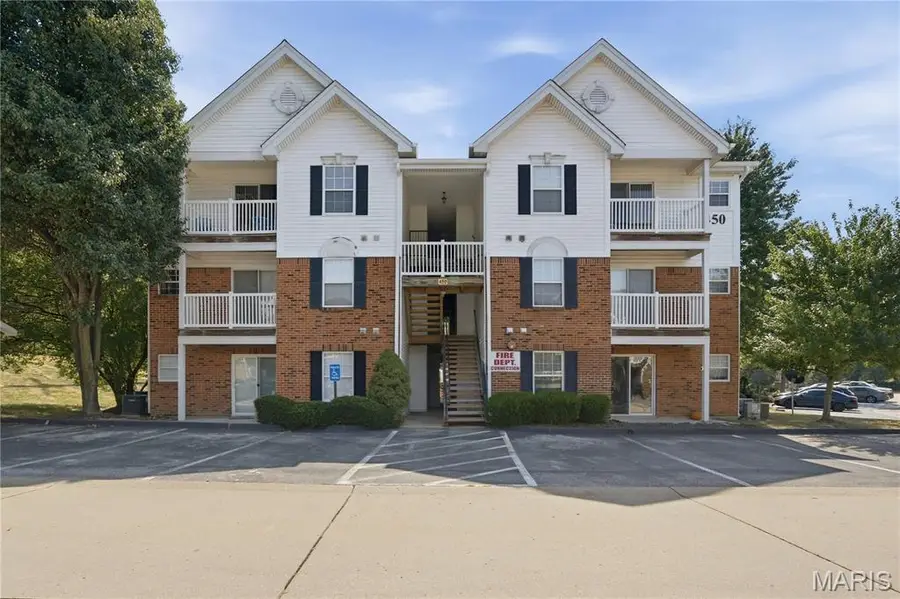 450 Benton Drive #J, Saint Peters, MO 63376 - #2